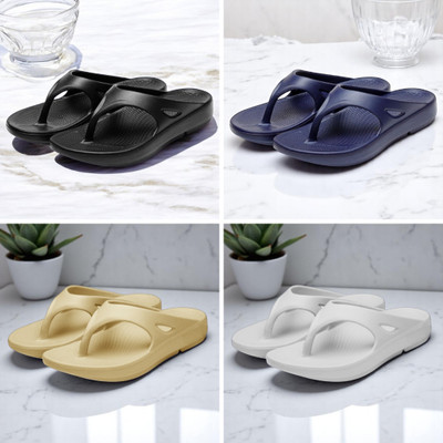 Feel alive Men Flip Flops(Multicolor , 8)