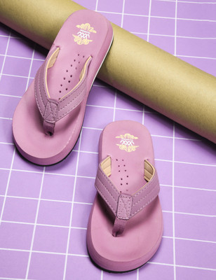 Wave Walker Women Flip Flops(Purple , 8)