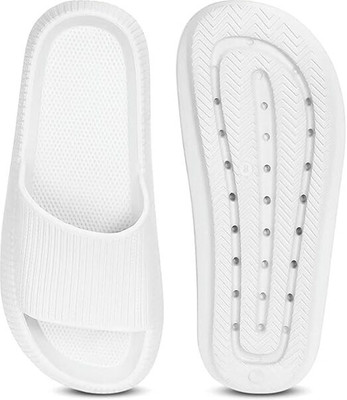 kiwd sports Men Slides(White , 7)