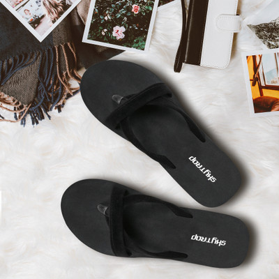 Skytrap Women Stylish Comfortable and Trending Light Weight Soft Flip Flops Slide Flip Flops(Black , 5)