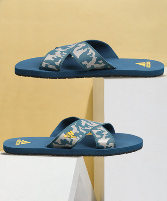 ADIDAS Men DISTINCTO M Slides(Blue , 8)