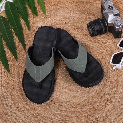 STYLE HEIGHT Men Slippers(Green , 8)