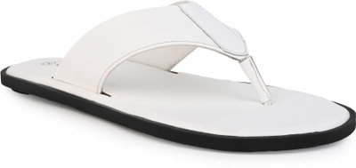 Roadster Men Slippers(White , 7)