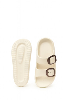 FOAMTEK Women Slides(Off White , 5)