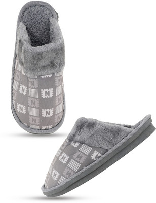 Walkfree Men Slippers(Grey , 9)