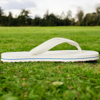 Relaxo Men Slippers(Off White , 9)