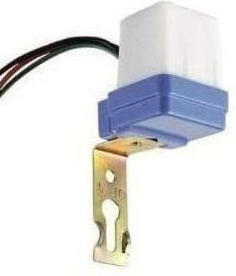 GareebStore 220 Volt Auto Day/Night On-Off Sensor Switch by SIDDHI ELECTRONICS STORE 1Pc Smart Switch(White)
