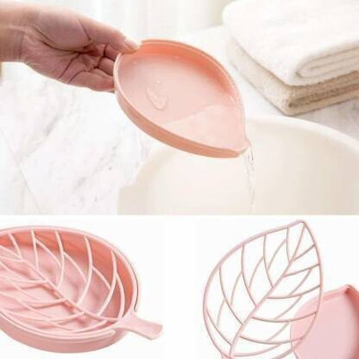 Shreejee Pack of 2Beautiful Leak Proof Leaf Shape Double Layer Soap Casex2.14(Multicolor)