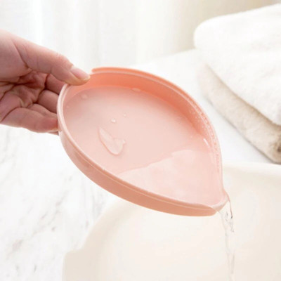 BSB Pack of 1 Leaf Shape Double Layer Self Draining Bar Soap Holder x1.26(Multicolor)