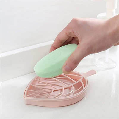 Bathwell Pack of 1Beautiful Leak Proof Leaf Shape Double Layer Soap Casex1.24(Multicolor)