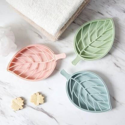 WebDealz Waterproof Plastic Beetel Leaf Shape Soap Holder with Draining Trayx3.303(Random Colour)