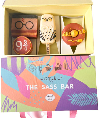 The Sass Bar Wizards Soap Gift Box. Deep Cleansing, Exfoliating, Moisturizing Plant-Based(380 g)