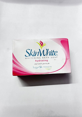 SkinWhite Hydrating Bath Soap(135 g)