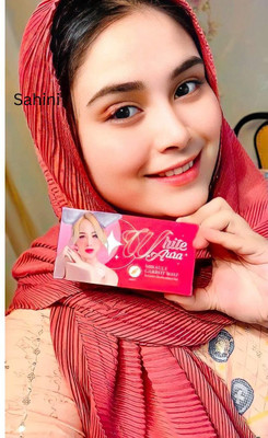 sahini White Aura Natural Extracts Skincare Soap(100 g)