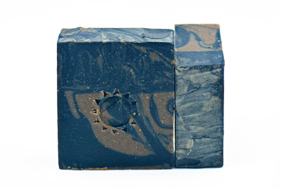 ISHTI THE QUEEN OF SPIRITUAL Charcoal Soap | Deep Cleansing | Reduces Acne & Blackheads(2 x 80 g)