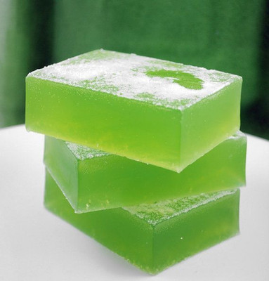 Nature's Touch Aloevera Soap Base Ultra Clear Melt and Pour Soap Base Paraben and Alcohol Free(1000 g)