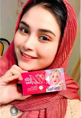 sahini White Aura Deluxe Whitening Carrot Soap – Radiance in a Bar(100 g)