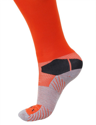 never lose Men & Women Solid Knee High