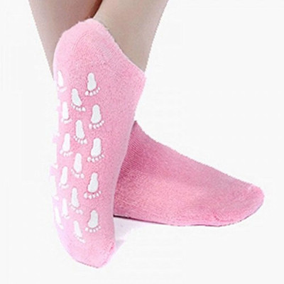 mrquee Moisturizing Gel Socks with Aloe Vera, Jojoba Seed Oil, Olive Oil, Vitamin E, Pack of 2(Free Size, PINK)