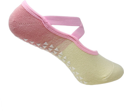 Mint and Oak Women Printed Low Cut