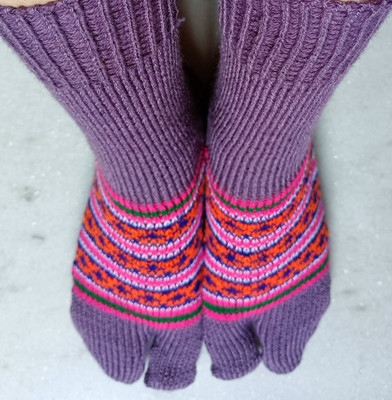 Him Knitter Men & Women Self Design Mid-Calf/Crew
