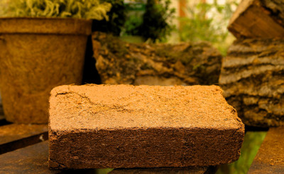 hoi Cocoa peat Premium Coconut Coir Brick Potting Mixture(2 Tablets, Cake)