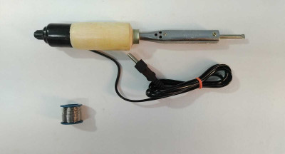 vtronix SOL WWODEN IRON WITH SOLDER WIRE 35 W Simple(Flat Tip)