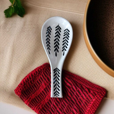 Malaikah White With Black Leaf Printed Large Spoon Rest Pack Of 1 Ceramic Table Spoon(Pack of 1)