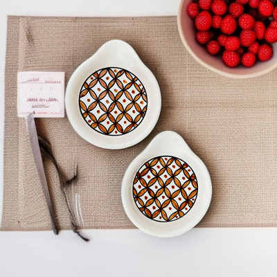 Malaikah White Gold Print Round Spoon Rest Pack Of 2 Ceramic Serving Spoon Set(Pack of 2)
