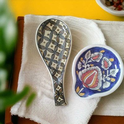 Malaikah Gold Long And Blue Round Spoon Rest Pack Of 2 Ceramic Table Spoon Set(Pack of 2)
