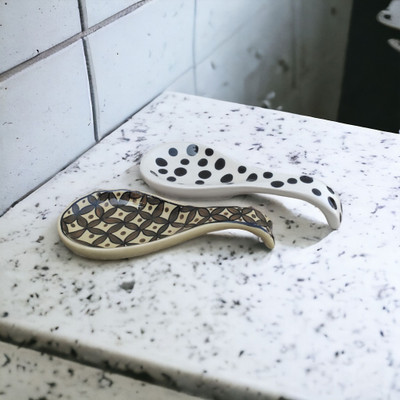 Malaikah unique1_SPN-RST-GOLD-BLK POLKA-PK2 Ceramic Serving Spoon, Measuring Spoon, Soup Spoon, Table Spoon Set(Pack of 2)