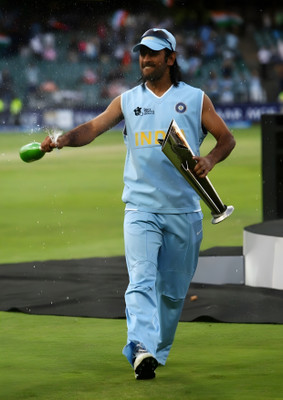 Dumdic 30 cm Mahindra Singh Dhoni With ICC T-20 Trophy And Beering A4 Strong Self Adhesive Sticker(Pack of 1)