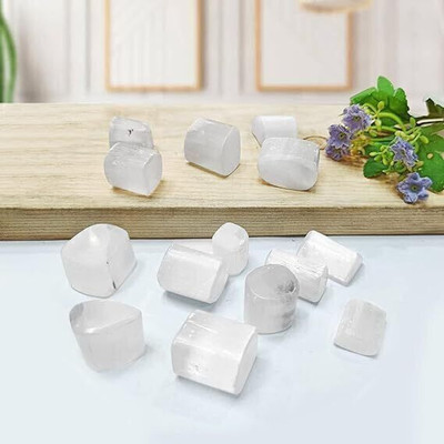 vastu vardan Crystal Selenite Tumble Stone| 50gm Tumbled Gemstone| Garden & Table Décor Regular Round Crystal Stone(Clear 50 g)