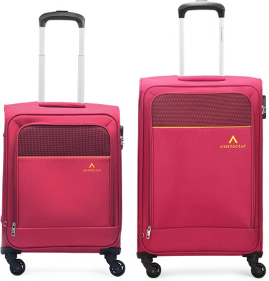 ARISTOCRAT OASIS PLUS4W STR CB+MD (E) RED Cabin & Check-in Set 4 Wheels - 17 Inch