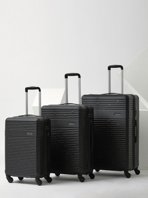 Wildcraft Gypsos Black : of 3 (Small 58.5cm | Medium 68.5cm | Large 77cm) Cabin & Check-in Set 4 Wheels - 40 Inch