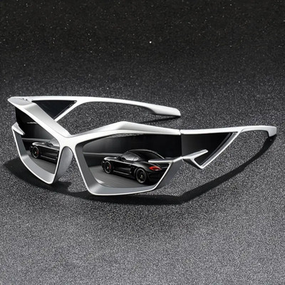 Supreno Round Sunglasses(For Men & Women, Black)