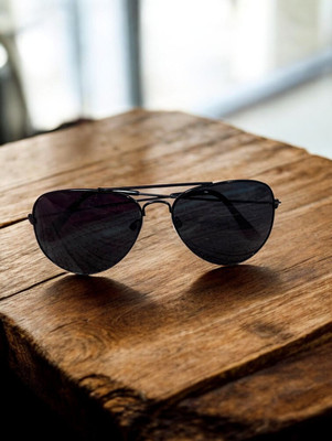 Glasso Aviator Sunglasses(For Men & Women, Black)