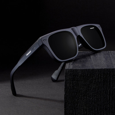 RESIST EYEWEAR Wayfarer Sunglasses(For Men & Women, Black)