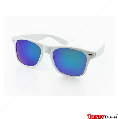 TrendyDunes Wayfarer Sunglasses(For Men & Women, Blue)