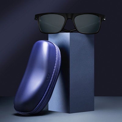 VINCENT CHASE by Lenskart Wayfarer Sunglasses(For Men & Women, Black)