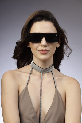 Hashtag eyewear Retro Square Sunglasses(For Men & Women, Black)