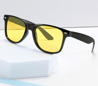 Resek Retro Square, Rectangular, Wayfarer Sunglasses(For Men & Women, Yellow)