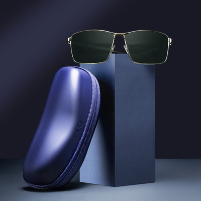 VINCENT CHASE by Lenskart Rectangular Sunglasses(For Men & Women, Green)