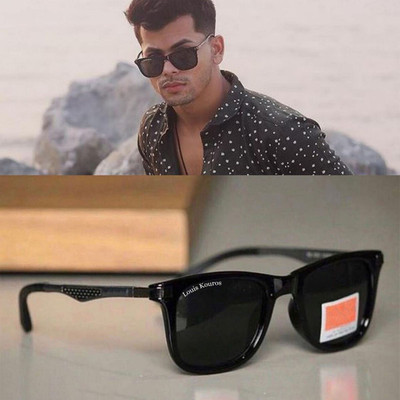 LOUIS KOUROS Wayfarer, Retro Square Sunglasses(For Men & Women, Black)