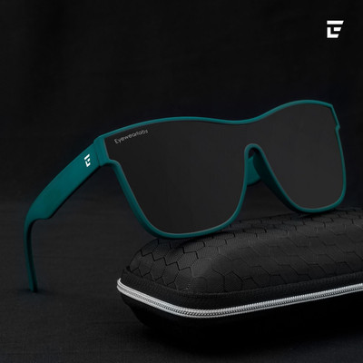 Eyewearlabs Wayfarer Sunglasses(For Men & Women, Black)