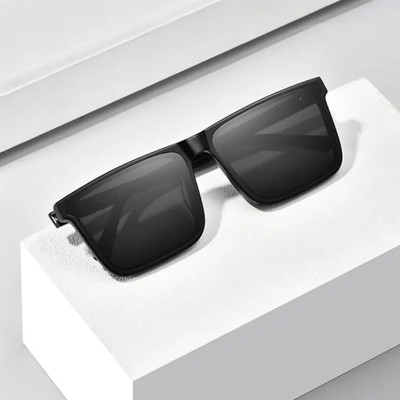 ELLIGATOR Retro Square Sunglasses(For Men & Women, Black)