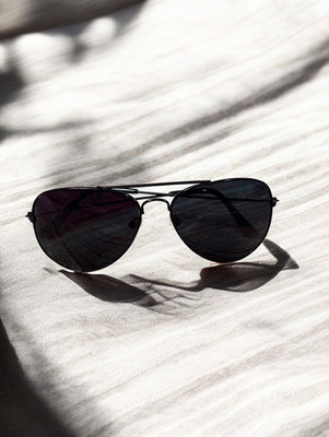 Glasso Aviator Sunglasses(For Men & Women, Black)