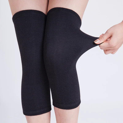 Top Solutions For Every Need 4Way Stretch Knee Support Cap Compression Sleeve Sports Joint Pain & Arthritis Knee Support(Black)