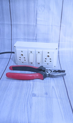 Exboma 2shocket extesion board havy read plass free 2  Socket Extension Boards(White, 4 m)