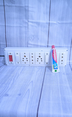chromium White extesion bord 5shocket +42g free 5  Socket Extension Boards(White, 4 m)